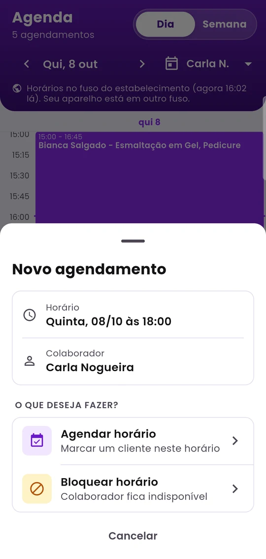 Painel que aparece ao tocar num horário vago, com Agendar horário e Bloquear horário